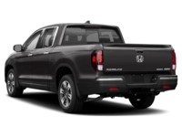 2019 Honda Ridgeline Touring AWD Exterior Shot 9