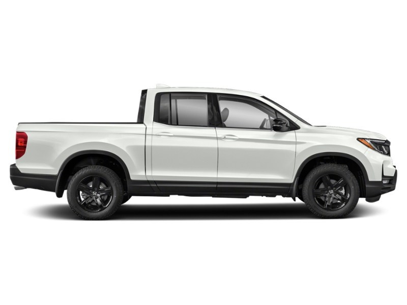 2023 Honda Ridgeline Black Edition AWD Exterior Shot 10