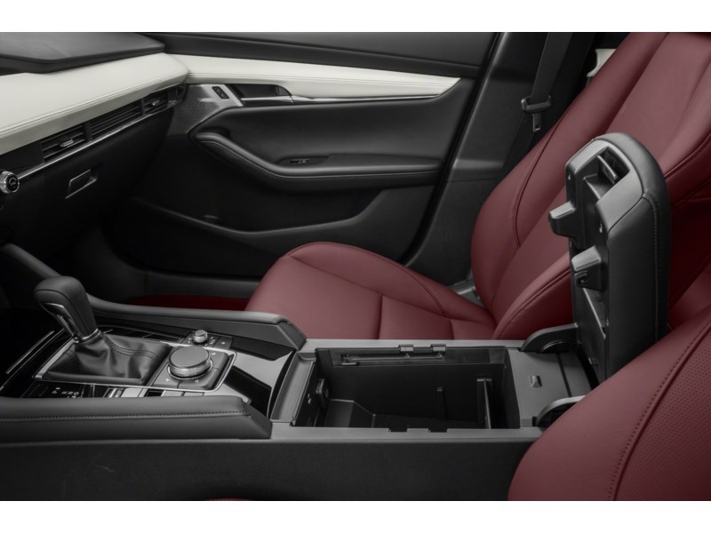 2021 Mazda Mazda3 Sport G Interior Shot 7