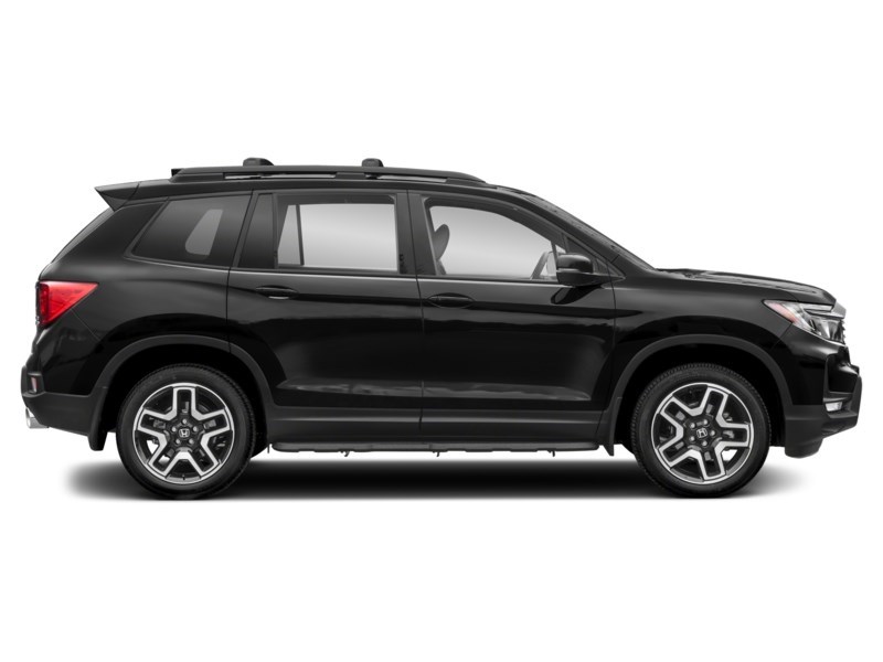 2022 Honda Passport Touring AWD Exterior Shot 10