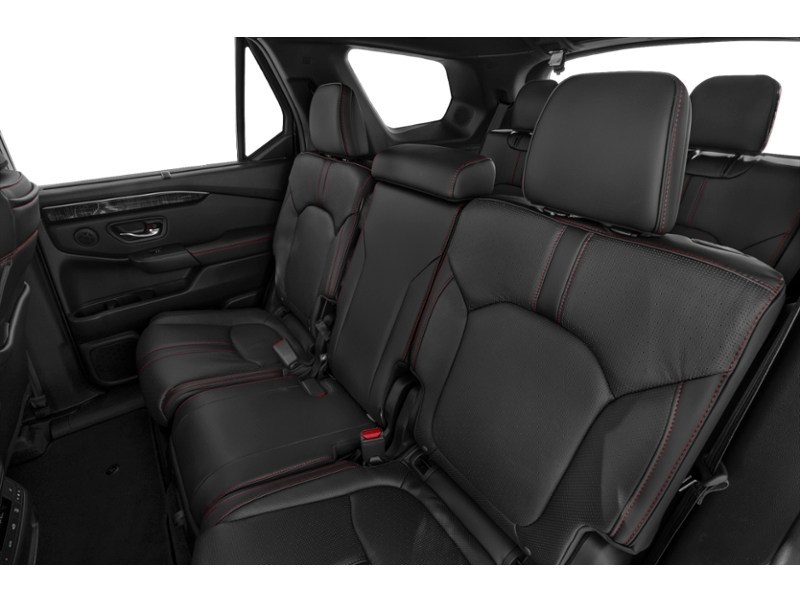 2023 Honda Pilot Black Edition AWD Interior Shot 5