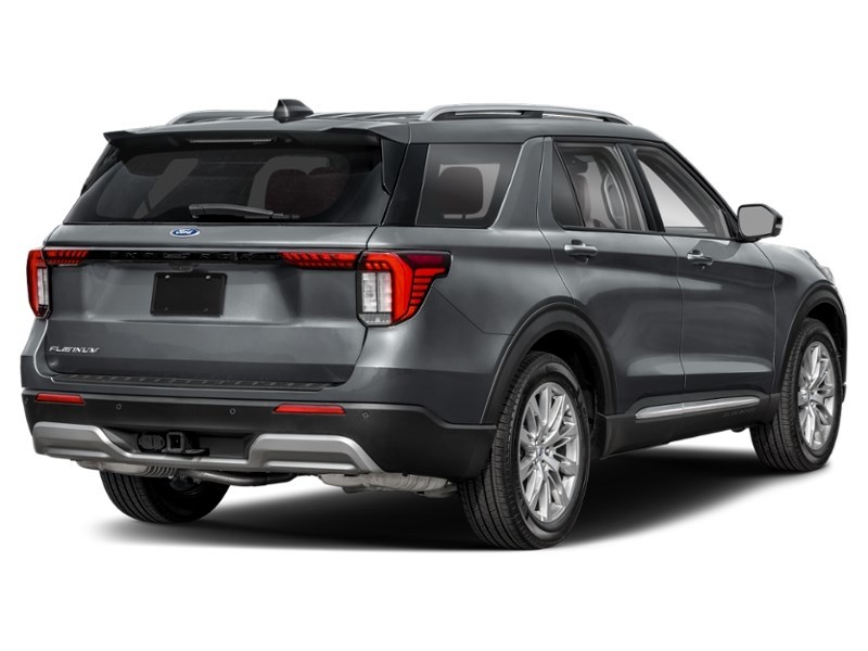 2026 Ford Explorer Platinum 4WD Exterior Shot 2