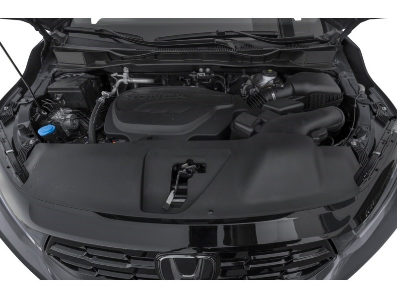 2026 Honda Odyssey Touring Auto Exterior Shot 3