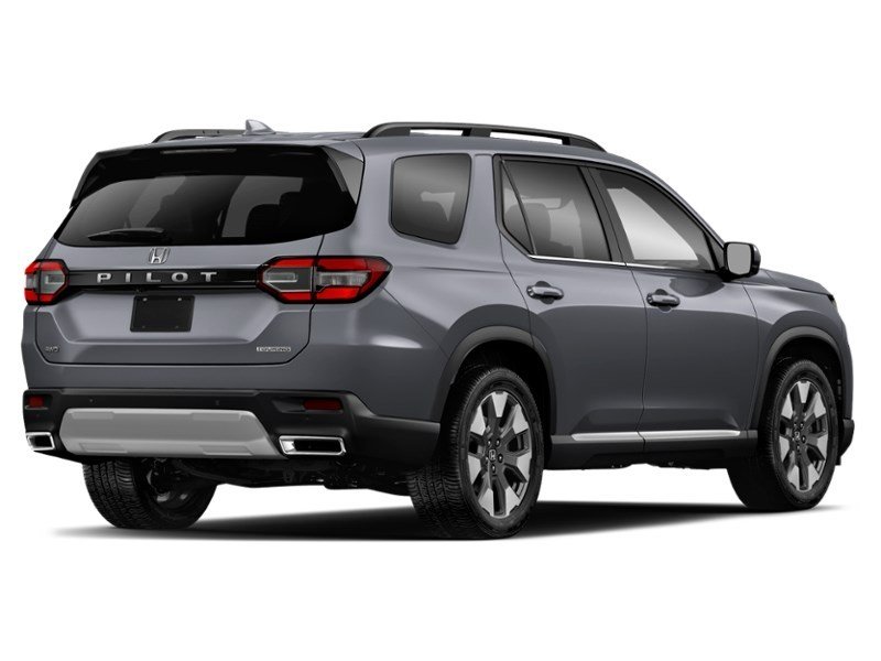 2026 Honda Pilot Touring AWD Exterior Shot 2