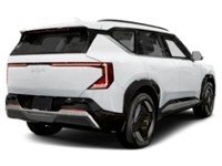2027 Kia EV5 Land AWD Exterior Shot 2
