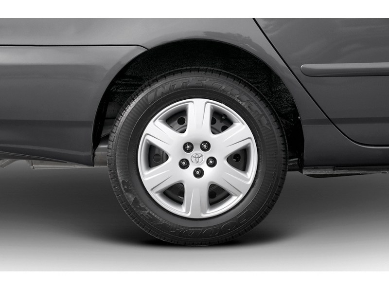 2005 Toyota Corolla 4dr Sdn CE Auto Exterior Shot 5