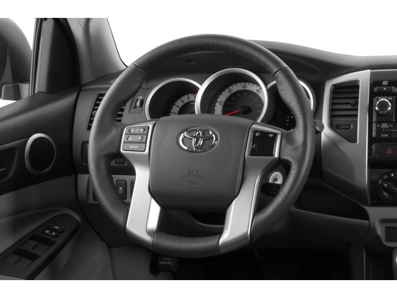 2013 Toyota Tacoma 4WD Double Cab V6 Auto Interior Shot 2