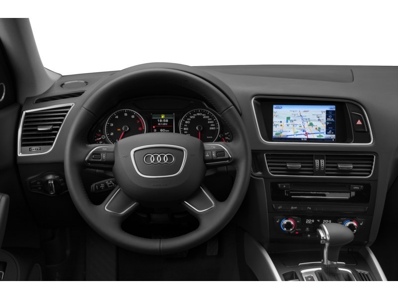 2017 Audi Q5 quattro 4dr 2.0T Progressiv Interior Shot 3