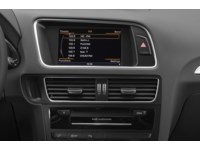 2017 Audi Q5 quattro 4dr 2.0T Progressiv Interior Shot 2