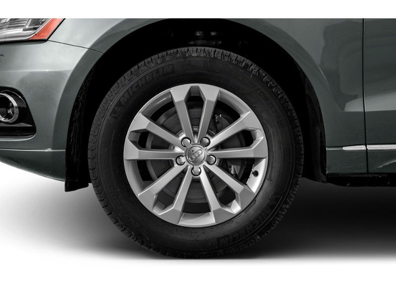 2014 Audi Q5 quattro 4dr 2.0L Technik Exterior Shot 5