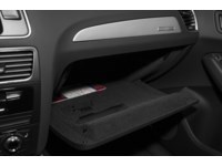 2017 Audi Q5 quattro 4dr 2.0T Progressiv Interior Shot 4