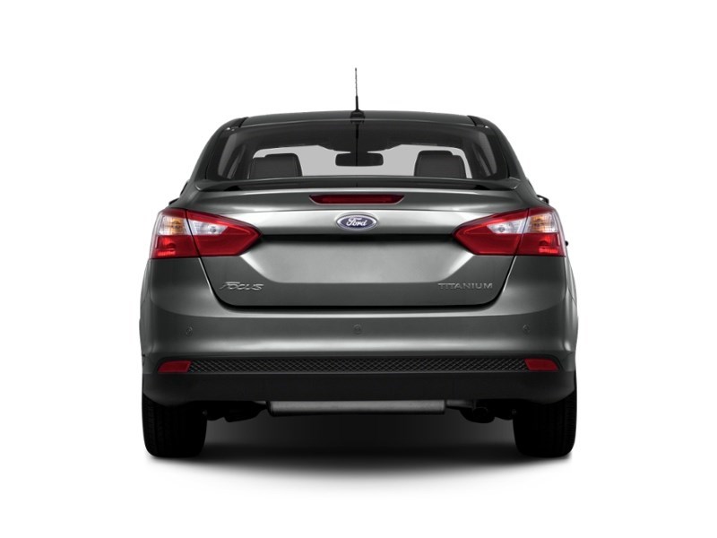 2013 Ford Focus SE | 2.0L | HTD SEATS | AUTO | A/C | KEYLESS ENT Exterior Shot 8