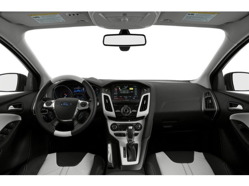 2013 Ford Focus SE | 2.0L | HTD SEATS | AUTO | A/C | KEYLESS ENT Interior Shot 7