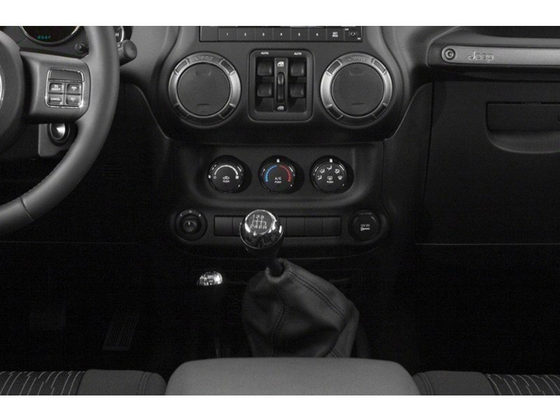 2015 Jeep Wrangler Unlimited Sport Exterior Shot 12