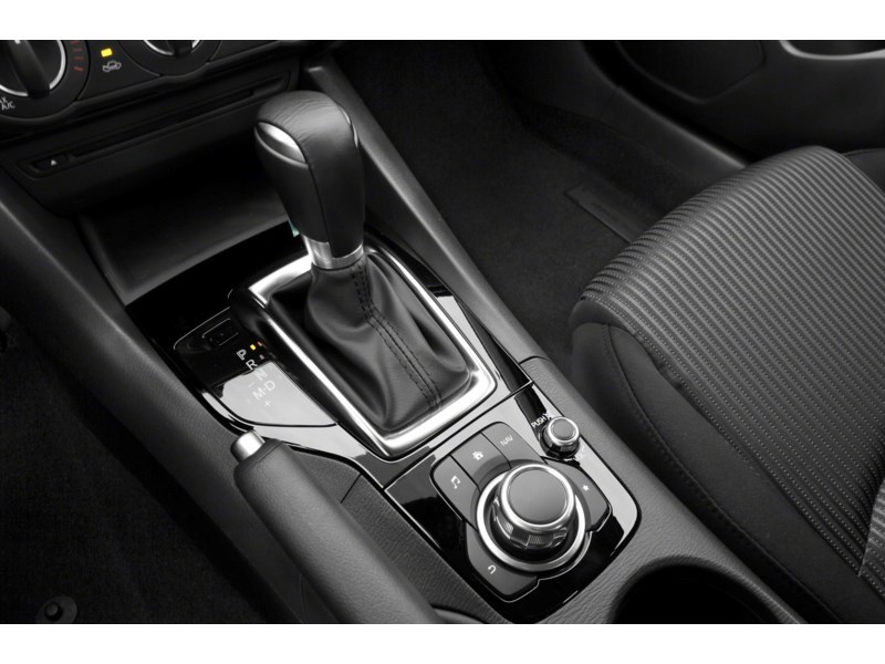 2014 Mazda Mazda3 4dr Sdn Auto GX-SKY Exterior Shot 12