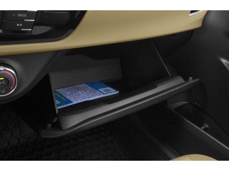 2015 Toyota Corolla 4dr Sdn Man CE Interior Shot 4