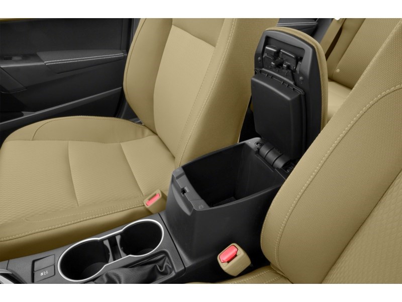 2015 Toyota Corolla 4dr Sdn CVT LE Exterior Shot 14