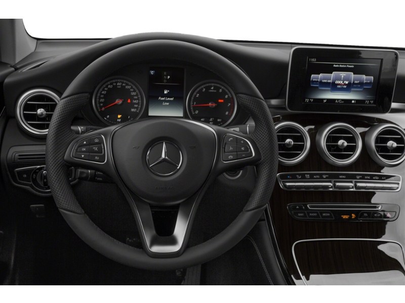 2018 Mercedes-Benz GLC 300 GLC 300 4MATIC SUV Interior Shot 3