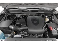 2017 Toyota Tacoma 4WD Double Cab V6 Auto Limited Exterior Shot 3