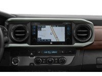 2017 Toyota Tacoma 4WD Double Cab V6 Auto Limited Interior Shot 8