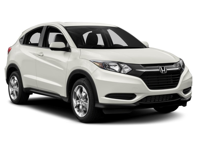 2017 Honda HR-V 4WD 4dr CVT LX Exterior Shot 9