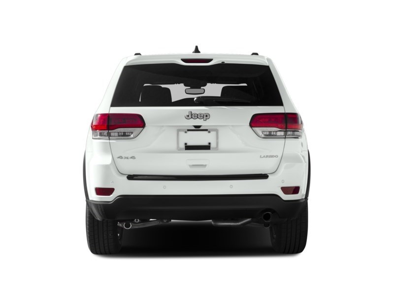 2020 Jeep Grand Cherokee Altitude 4x4 Exterior Shot 8