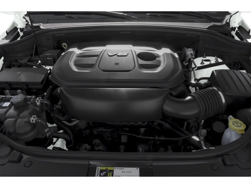 2020 Jeep Grand Cherokee Altitude 4x4 Exterior Shot 3