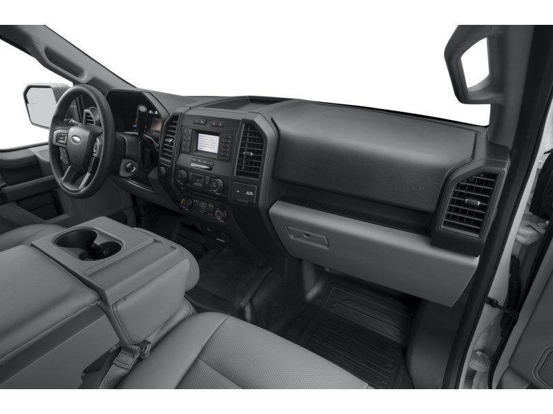 2019 Ford F-150 XL 4WD SuperCrew 5.5' Box Interior Shot 1