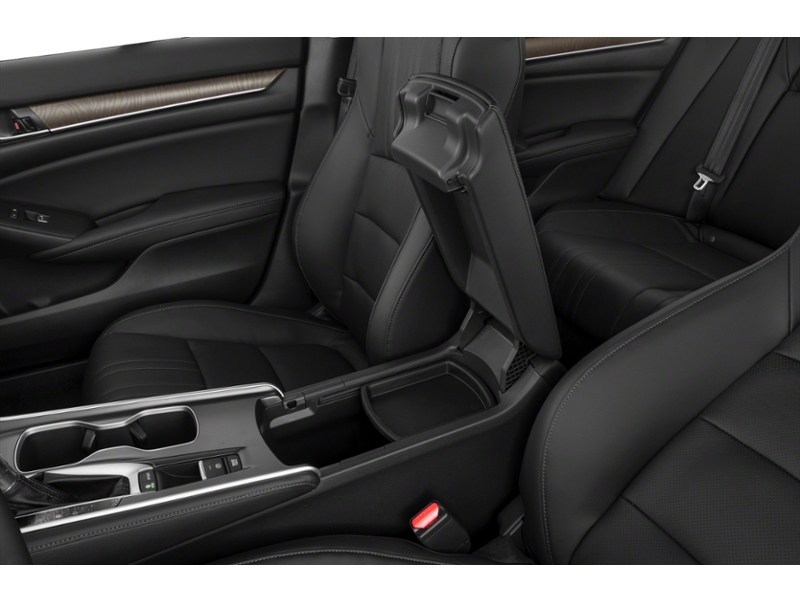 2018 Honda Accord Sedan Touring 2.0 Auto Interior Shot 7