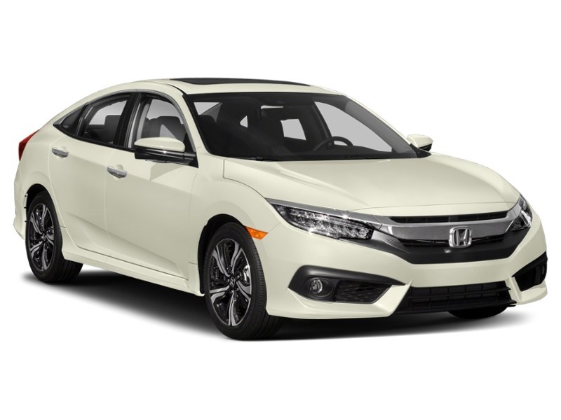 2018 Honda Civic Sedan Touring CVT Exterior Shot 9