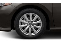 2019 Toyota Camry LE Auto Exterior Shot 5