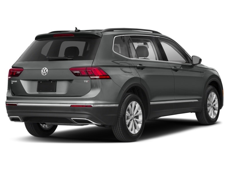 2018 Volkswagen Tiguan Comfortline 4MOTION *Ltd Avail* Exterior Shot 2
