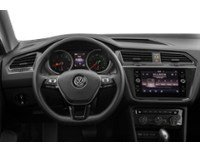 2020 Volkswagen Tiguan Comfortline 4MOTION Interior Shot 3