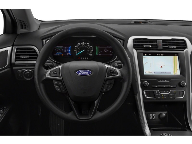 2019 Ford Fusion SE Interior Shot 3