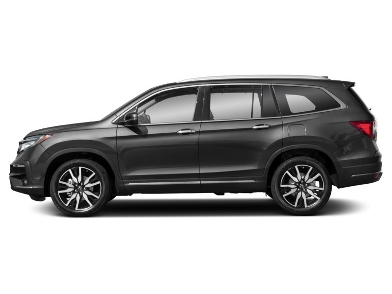 2019 Honda Pilot Touring 8-Passenger AWD Exterior Shot 6