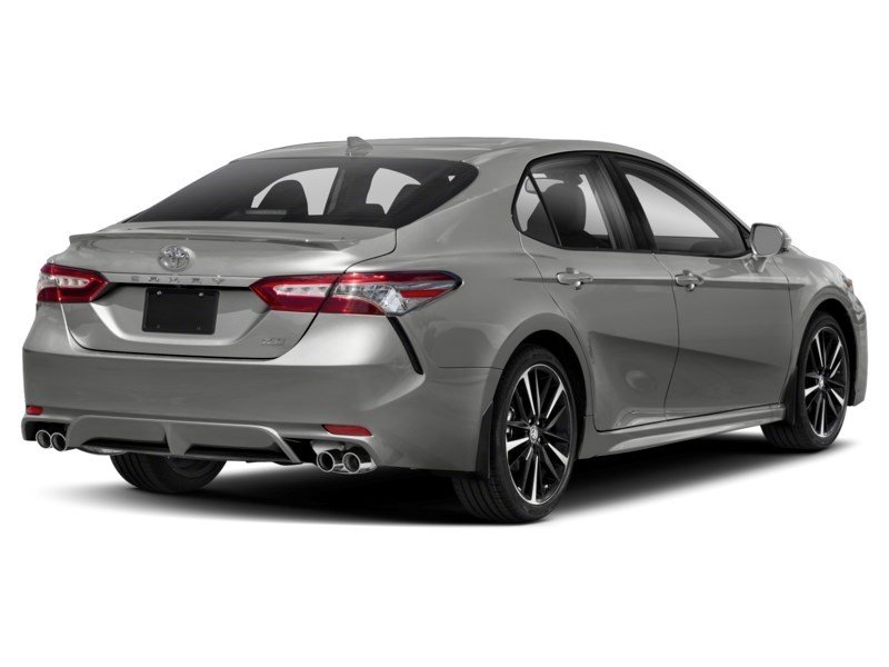 2020 Toyota Camry XSE Auto Exterior Shot 2