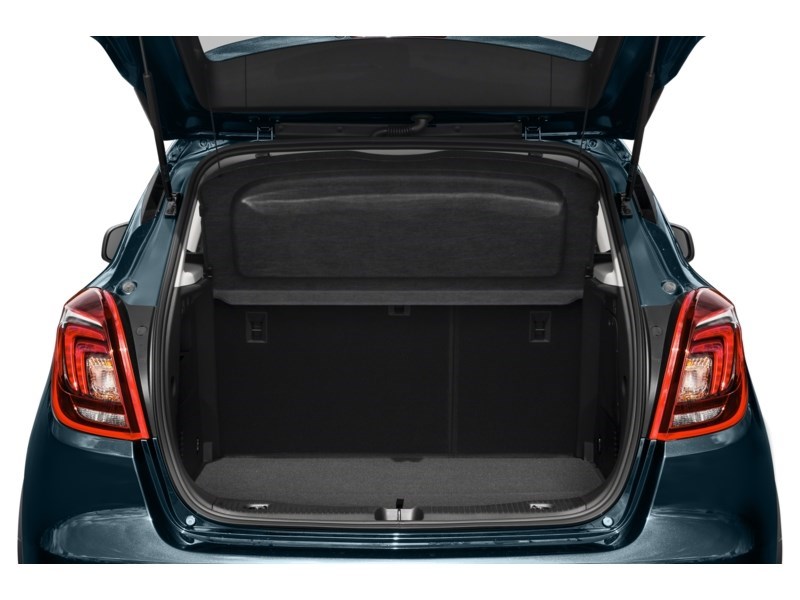 2022 Buick Encore AWD 4dr Preferred Exterior Shot 4