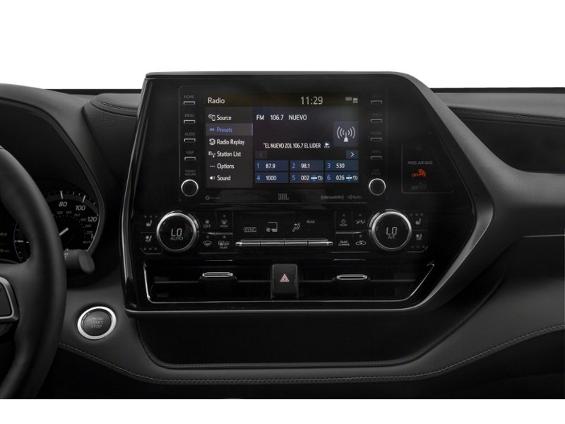 2022 Toyota Highlander Limited AWD Interior Shot 2