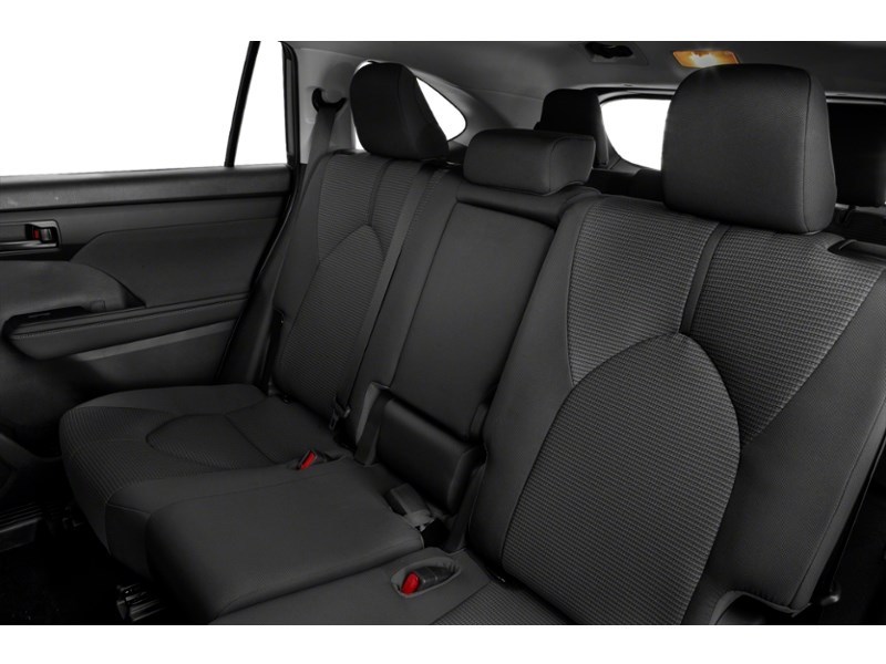2022 Toyota Highlander Hybrid Hybrid XLE AWD Interior Shot 5