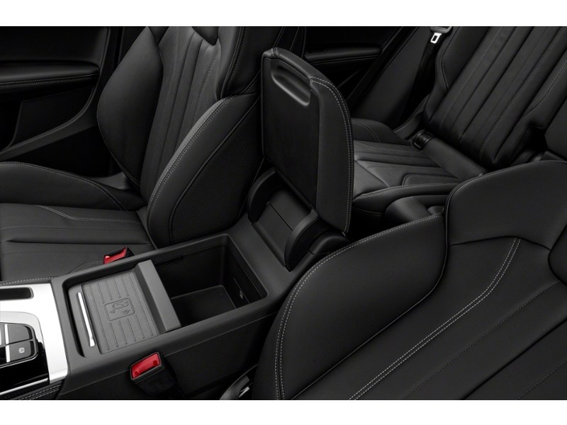 2021 Audi Q5 Sportback Progressiv 45 TFSI quattro Interior Shot 7