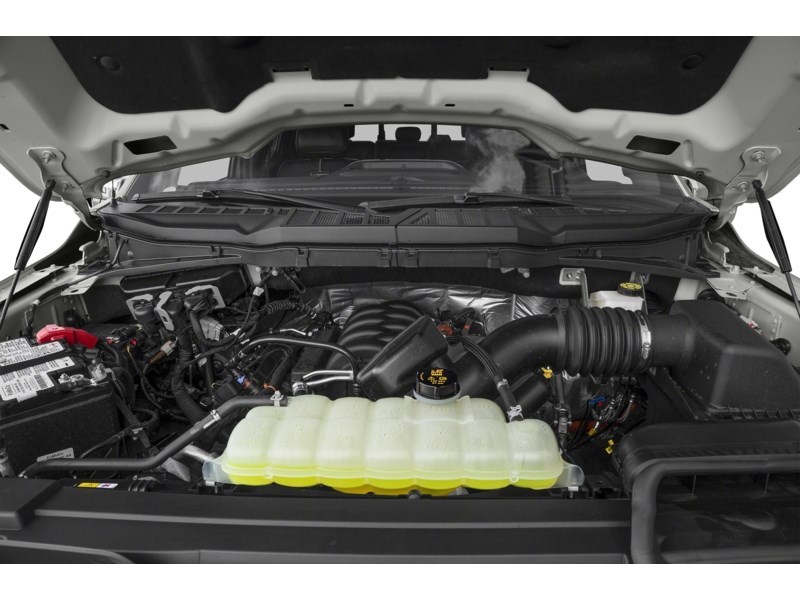 2022 Ford F-150 Platinum 4WD SuperCrew 5.5' Box Exterior Shot 3