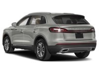 2022 Lincoln Nautilus Reserve AWD Exterior Shot 9