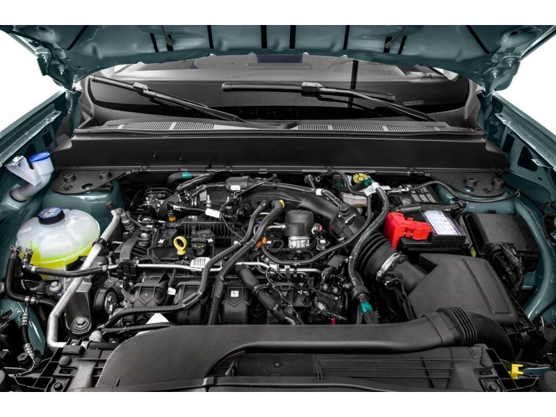 2024 Ford Maverick XLT AWD SuperCrew Exterior Shot 3