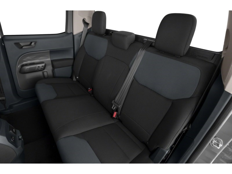 2024 Ford Maverick XL FWD SuperCrew Interior Shot 5