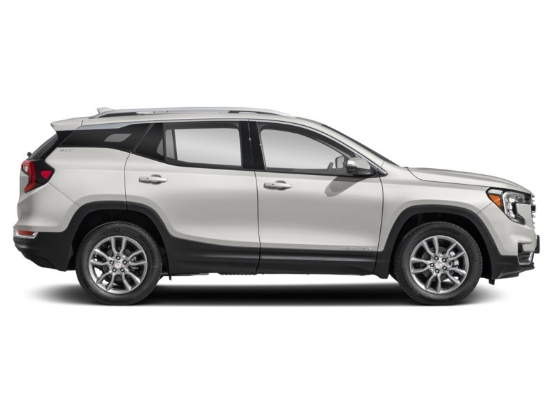 2024 GMC Terrain AWD 4dr AT4 Exterior Shot 10