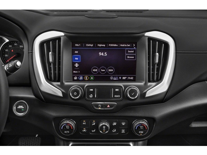 2022 GMC Terrain AWD 4dr SLT Interior Shot 2