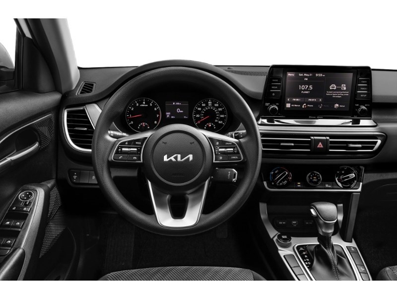 2023 Kia Seltos LX FWD Interior Shot 3