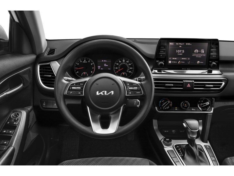2023 Kia Seltos LX AWD Interior Shot 3