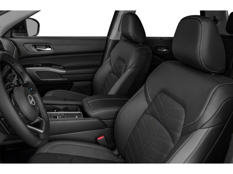 2022 Nissan Pathfinder Platinum 4WD Interior Shot 4