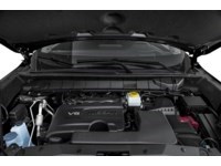 2022 Nissan Pathfinder Platinum 4WD Exterior Shot 3